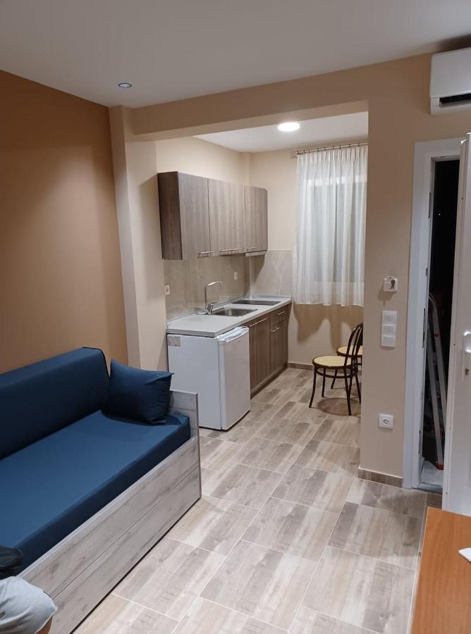 Ladenis Studios Νέα Πλάγια Εξωτερικό φωτογραφία